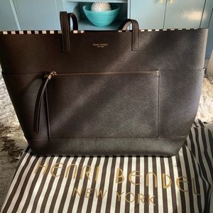 Henri Bendel Large Tote. Great condition.